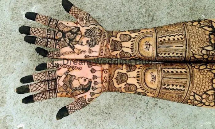 Amee Mehndi